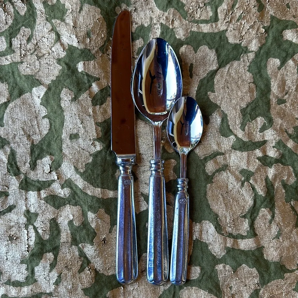 Williams Sonoma Alton Valpeltro Pewter & Stainless Flatware (1) place setting
